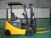 Бензиновый погрузчик Komatsu серии AX FG15T-20
